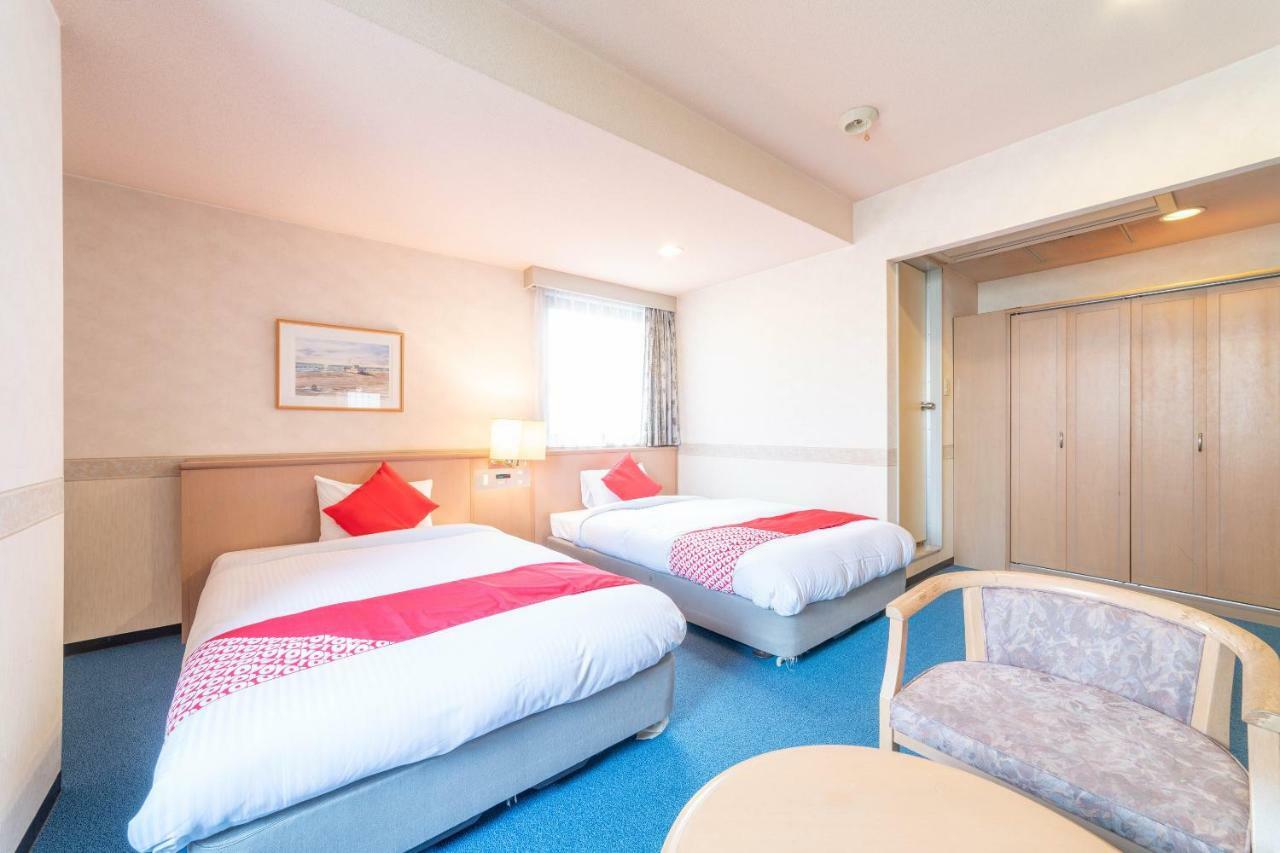 Oyo Business Hotel Nishiura Йокаичи Екстериор снимка