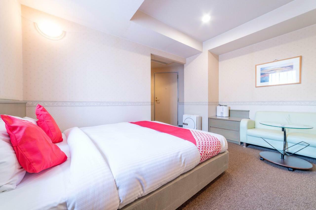 Oyo Business Hotel Nishiura Йокаичи Екстериор снимка