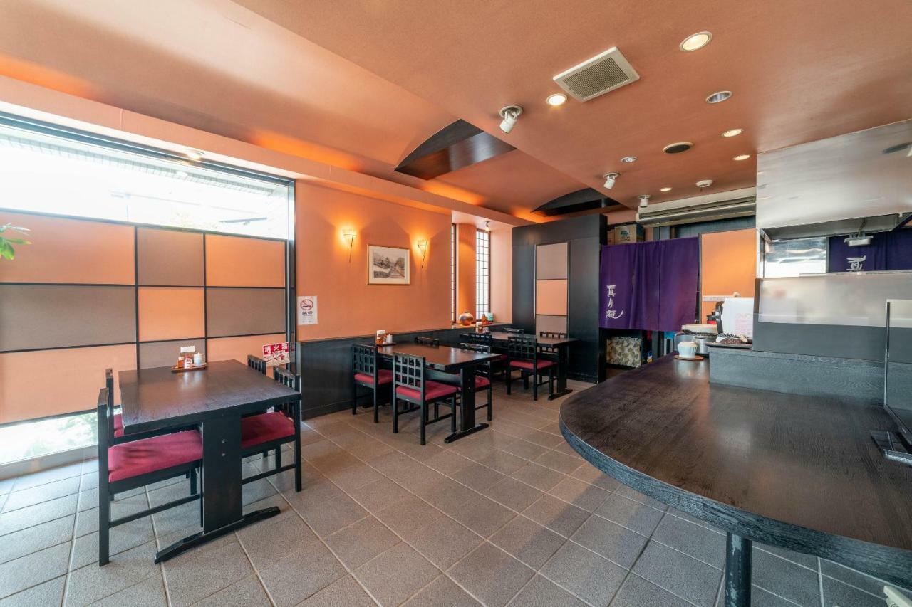 Oyo Business Hotel Nishiura Йокаичи Екстериор снимка